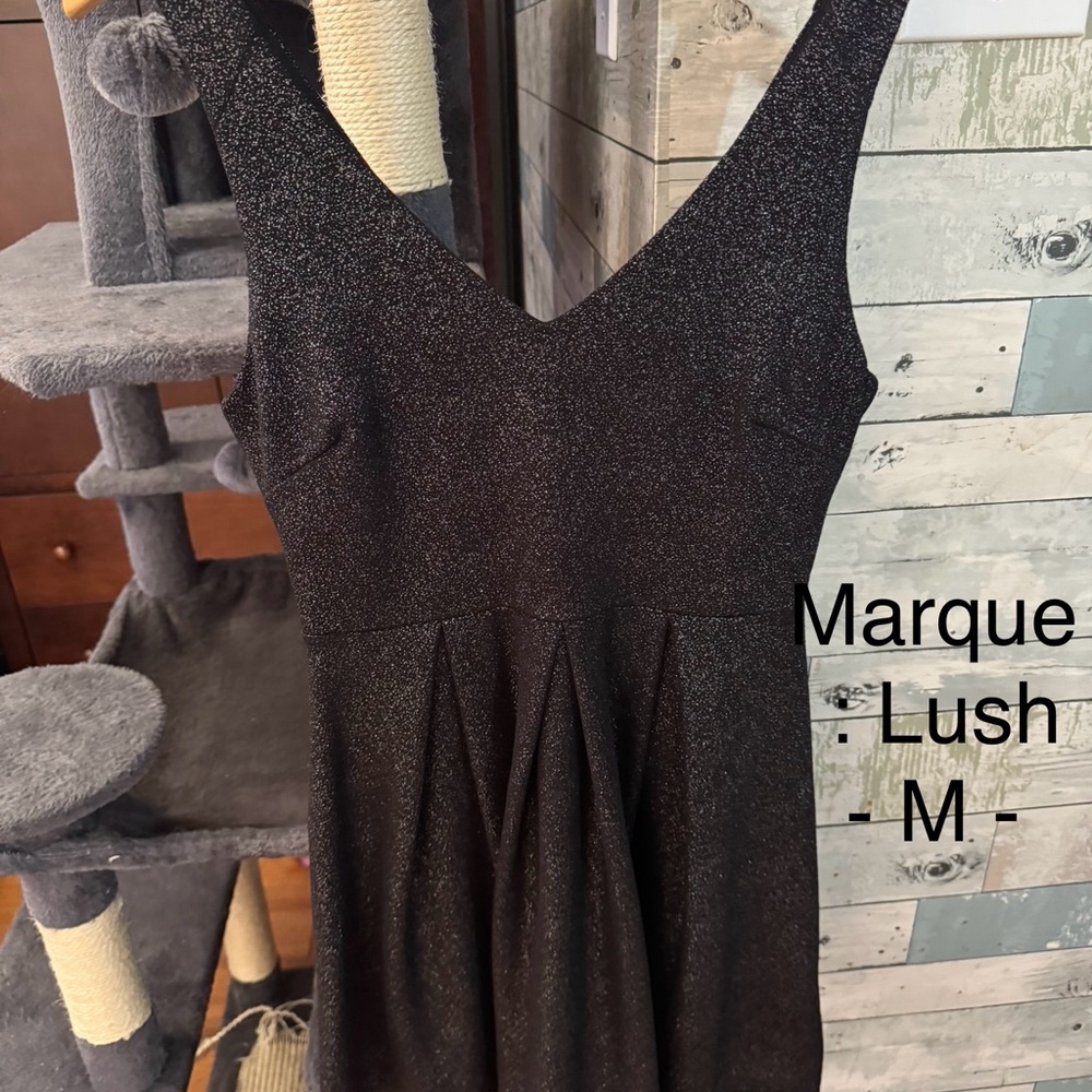 Lush Green Sheath Cocktail Dress